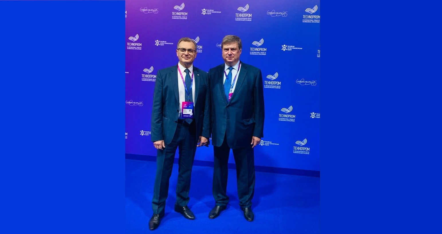 Делегация НИЦ «Институт имени Н.Е. Жуковского» – на форуме  «Технопром-2022»